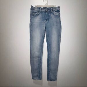 Light Wash Denim Jeans